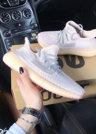 Женские кроссовки adidas yeezy boost 350 v2 lundmark reflective