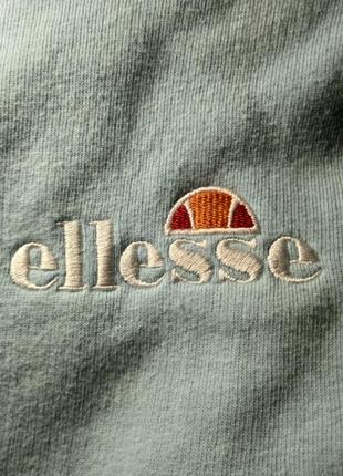 Укороченное женское худи ellesse с длинными рукавами3 фото