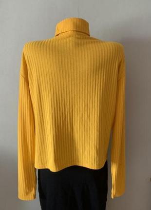 Стильный брендовый гольф/ тонкий свитер в рубчик ярко- желтого цвета4 фото