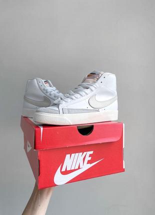 Високі кросівки розпродаж nike blazer sale8 фото