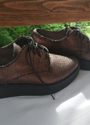 Фирменные стильные качественные натуральные туфли лоферы кожаные ласкутки4 фото