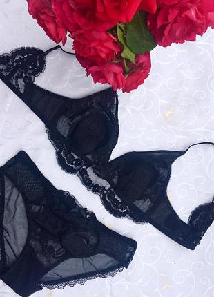 Комплект нижньої білизни