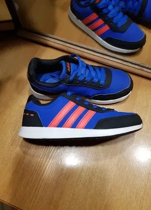 Кросівки adidas 30.5р.