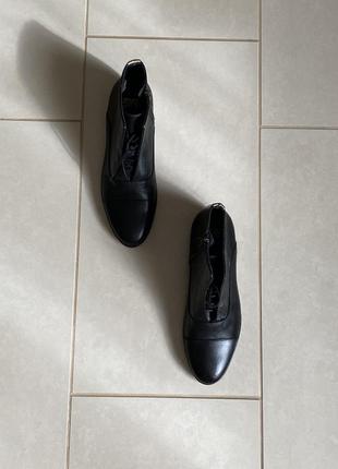 Демісезонні черевики преміум бренд fred dela bretoniere розмір 392 фото