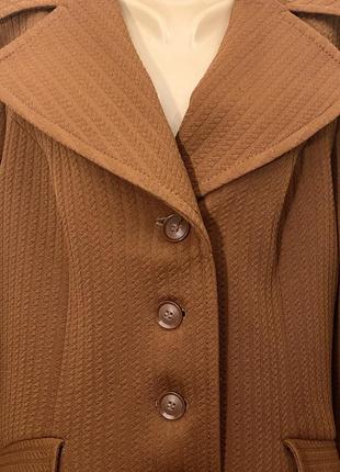 Французьке вінтажне пальто цегляного кольору, світло-коричневе, руде, вінтаж7 фото