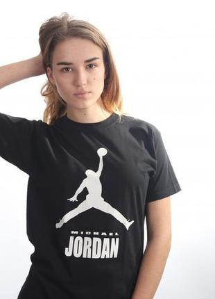 Черная футболка jordan2 фото