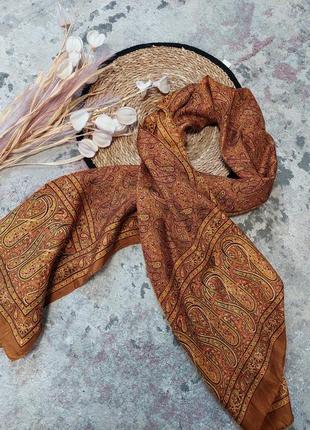 Горчичный шёлковый винтажный шарф в принт пейзли 🔹шов роуль(52 см на 180 см)