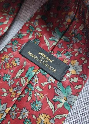 Красивый брендовый оригинальный красный бордовый галстук в цветы цветочный орнамент marks &amp; spencer5 фото