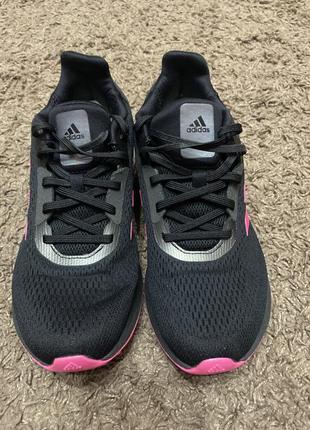 Кроссовки adidas