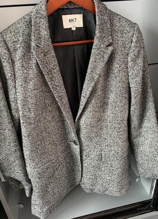 Шерсятный шерстяной твид твидовый пиджак жакет блейзер mkt studio verona zara mango massimo dutti