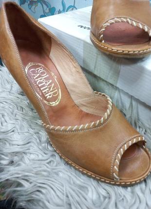 Коллекционные изысканные кожаные женские туфли2 фото