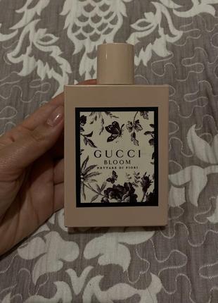 Парфумована вода gucci bloom