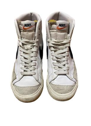 Nike blazer mid80