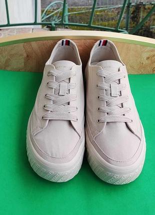 Кроссовки tommy hilfiger monochromatic vulc sneaker1 фото