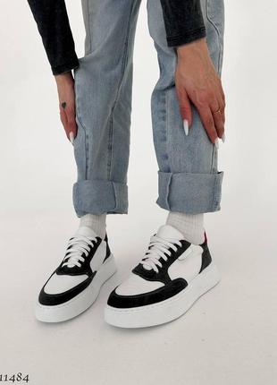 Натуральные кожаные белые прошитые кеды - кроссовки с серыми вставками8 фото