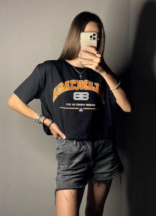 Футболка в стилі balenciaga 100% котон укорочена чорна біла