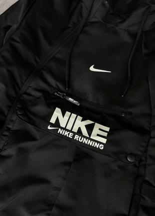 ▫️топовая ветровка от nike7 фото