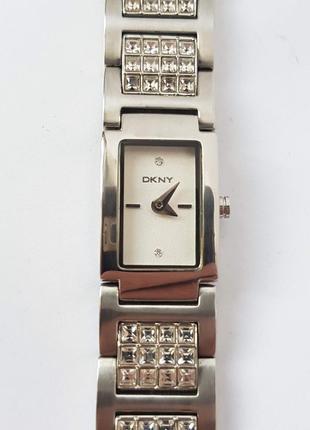 Годинник dkny ny4442, кварц, нержавійка, механізм японія.