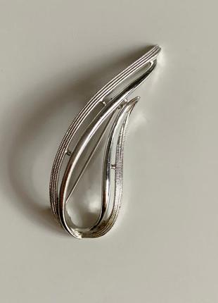 Винтажная брошь sarah coventry