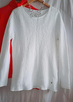 Білий котоновий джемпер із фактурного трикотажу, 44-52разів.,street one.