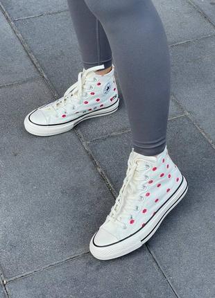 Кроссовки женские converse chuck 70 embroidered lips  white a01601c6 фото