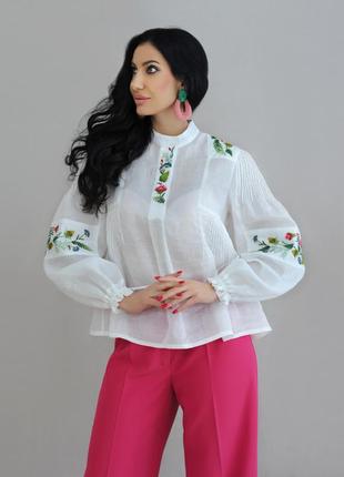 Чрезвычайная белая блуза с ручной вышивкой «отголоски весны»9 фото