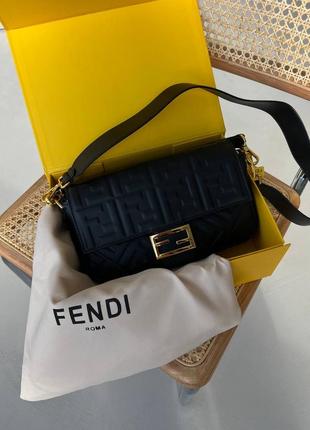 Сумка в стилі fendi