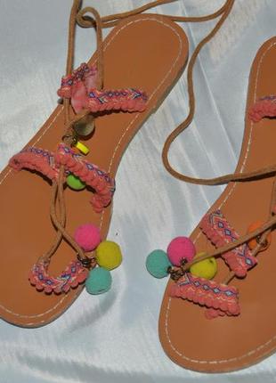 Кольорові босоніжки сандалі в етно стилі, босоножки сандали размер 39