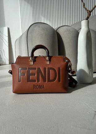 Сумка в стилі fendi