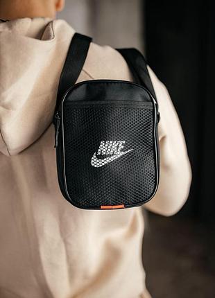Мужская сумка мессенджер nike черная с сеткой барсетка через плечо найк (b)
