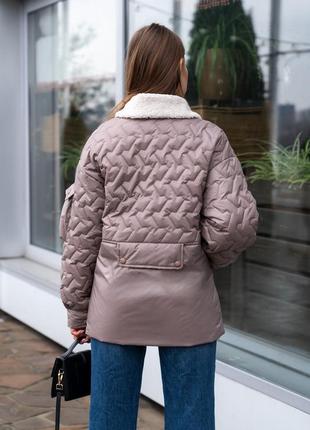 Женская качественная стеганая демисезонная куртка прямого кроя5 фото