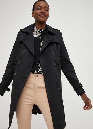 Чёрный двух бортный плащ средней длины