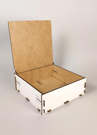 Коробка подарункова дерев'яна 8 march 15x15x5 см (біла)4 фото