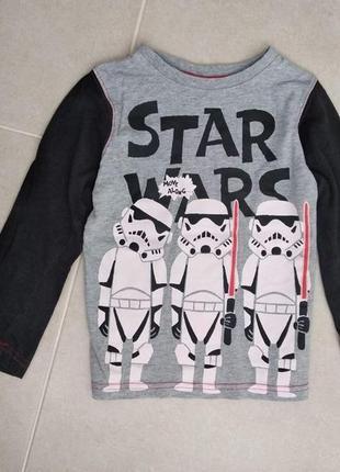 Хорошенький реглан star wars на рост 110-116 см. 5 - 6 лет