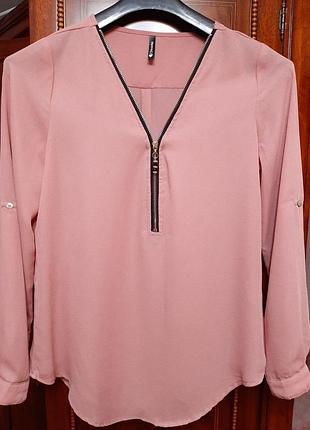 Блуза с вырезом на змейке цвет пудра