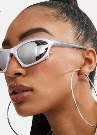 Солнцезащитные очки спортивные прямоугольные хит тренд сезона у2к y2k uv400 в стиле 2000 стиль 90