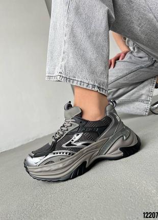 Сірі сріблясті натуральні шкіряні силіконові кросівки з сіткою в сітку на товстій грубій підошві платформі нікель1 фото