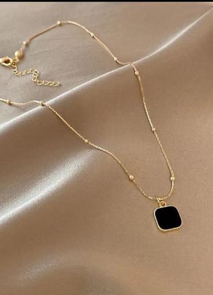 Стильна підвіска