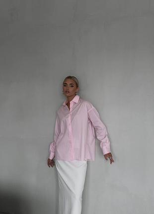 Рубашка хлопковая женская базовая однотонная нарядная, праздничная классическая блузка блуза повседневная оверсайз белая розовая голубая весенняя на весне длинная4 фото