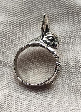 Кольцо кролик 6