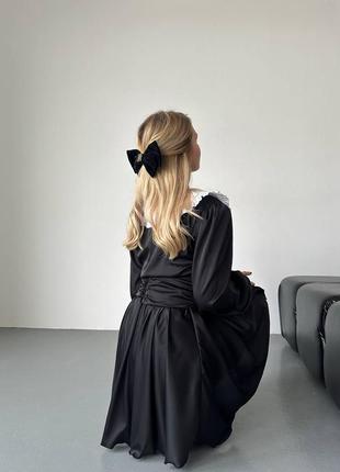 Платье шёлковое чёрное с белым воротником короткое с пышной юбкой с рукавами фонариками приталенное корсетное с широким поясом шелк кукольное6 фото