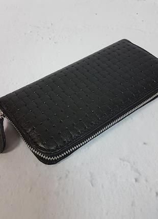 Кошелек-портмоне кожаный на молнии черный венетто2 фото