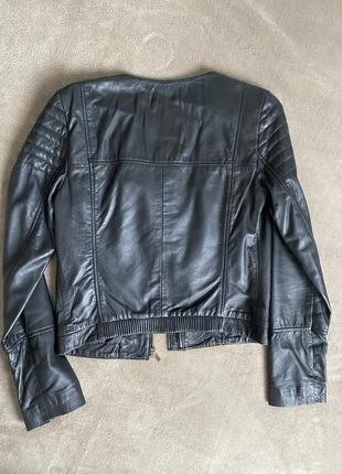 Женская кожаная куртка mango xs 34 размер5 фото