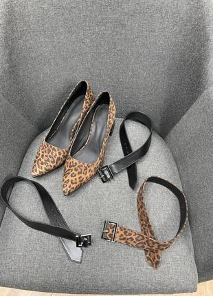 Классические туфли лодочки из эксклюзивного велюра с принтом леопард5 фото