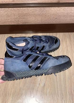 Кроссовки adidas