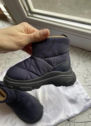 Сапожки(дутіки) zara  20 розмір