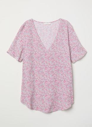 Блузка-футболка   из креповой вискозной ткани мелкий цветочный принт h&m (размер 36-38)