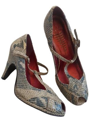 Бразильские кожаные босоножки, туфли с открытым носом1 фото