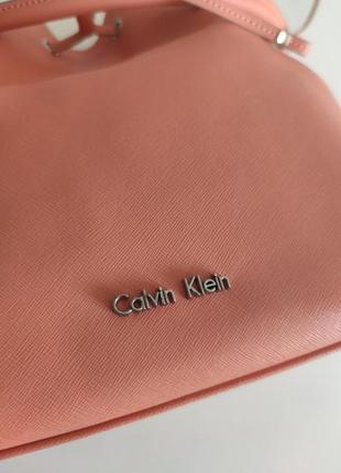 Кожаная сумка calvin klein.7 фото