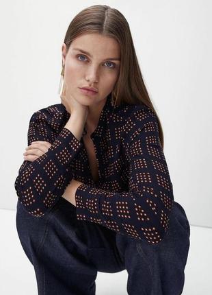 Стильна шовкова сорочка massimo dutti